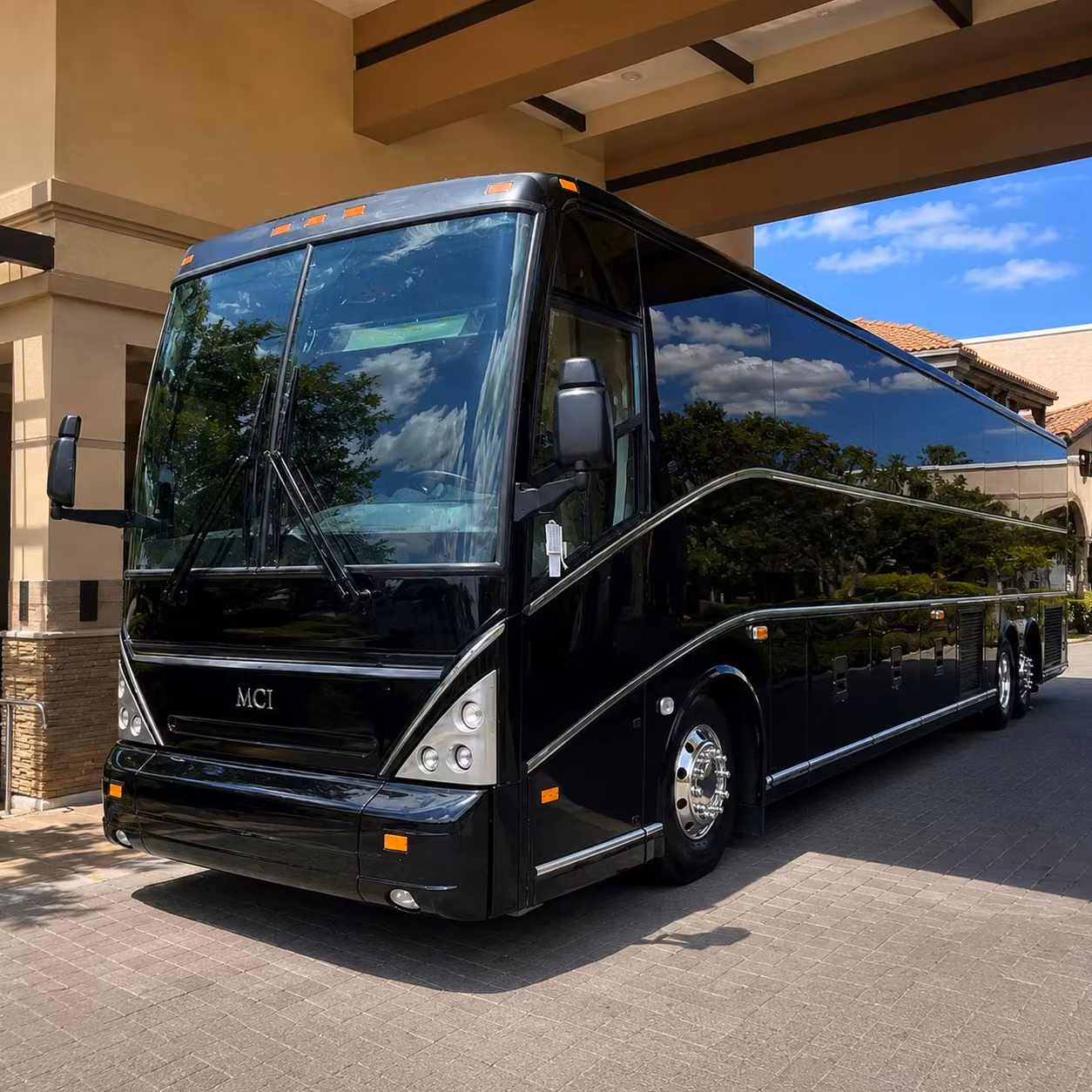 airport transfers to dfw and love field for mckinney corporate groups